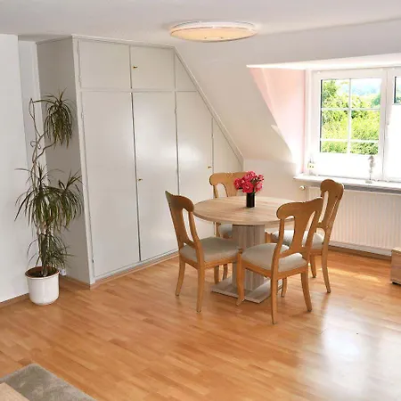 Seeadler Apartament *